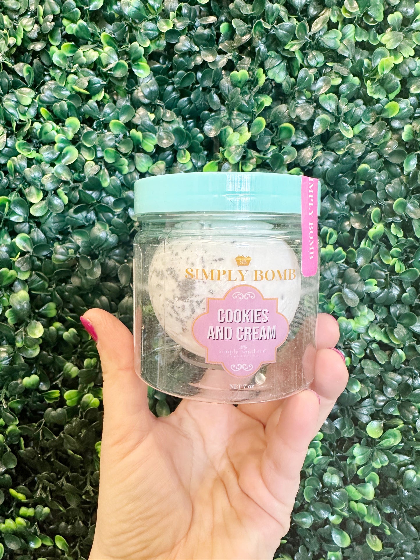 Simply Bomb - Cookies and Cream