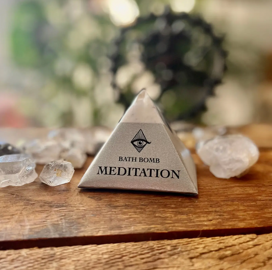 MFC Bath Bomb with Crystal