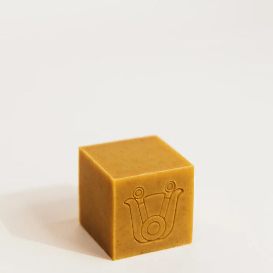 Paca Botanica Soap: Marigold - Brightening Turmeric + Calendula Soap